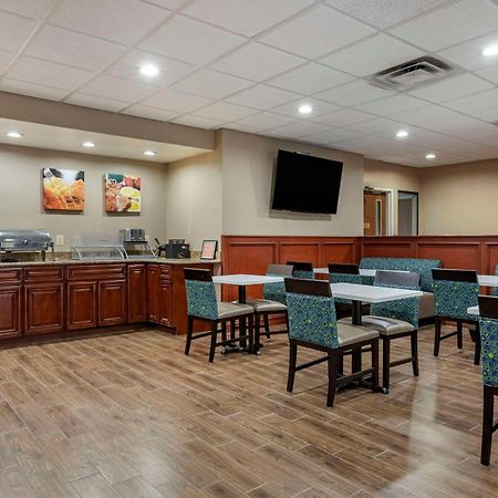 Comfort Suites Auburn Hills-Detroit Buitenkant foto