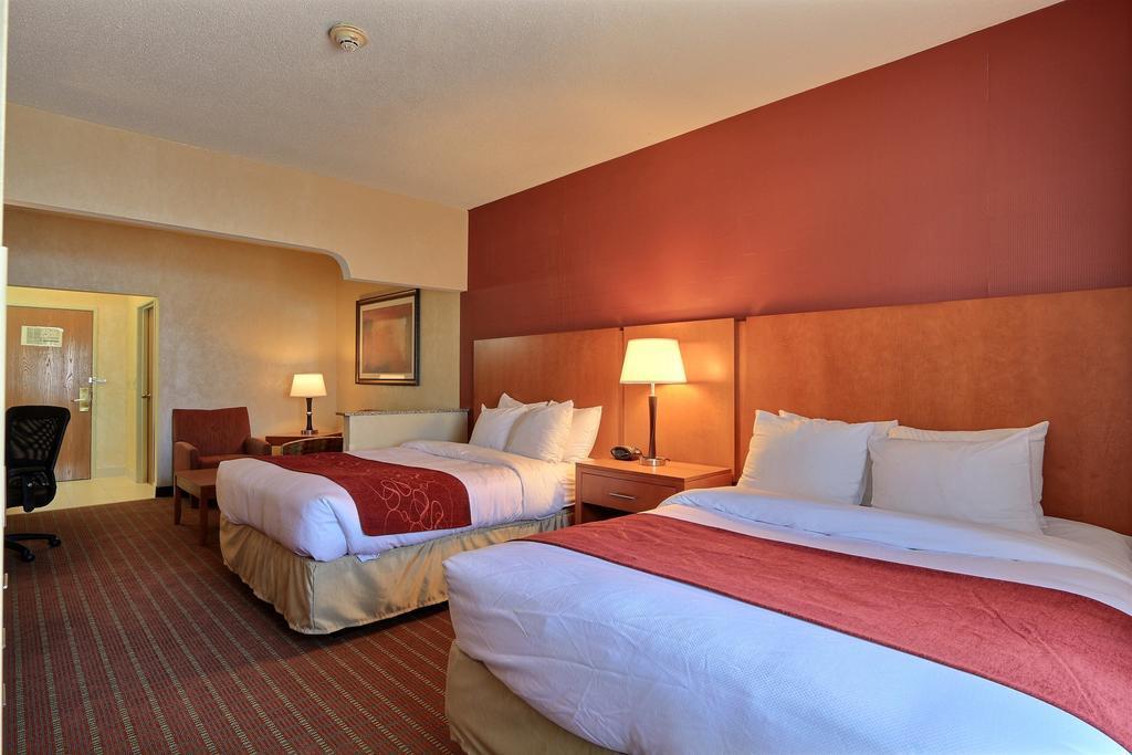 Comfort Suites Auburn Hills-Detroit Buitenkant foto